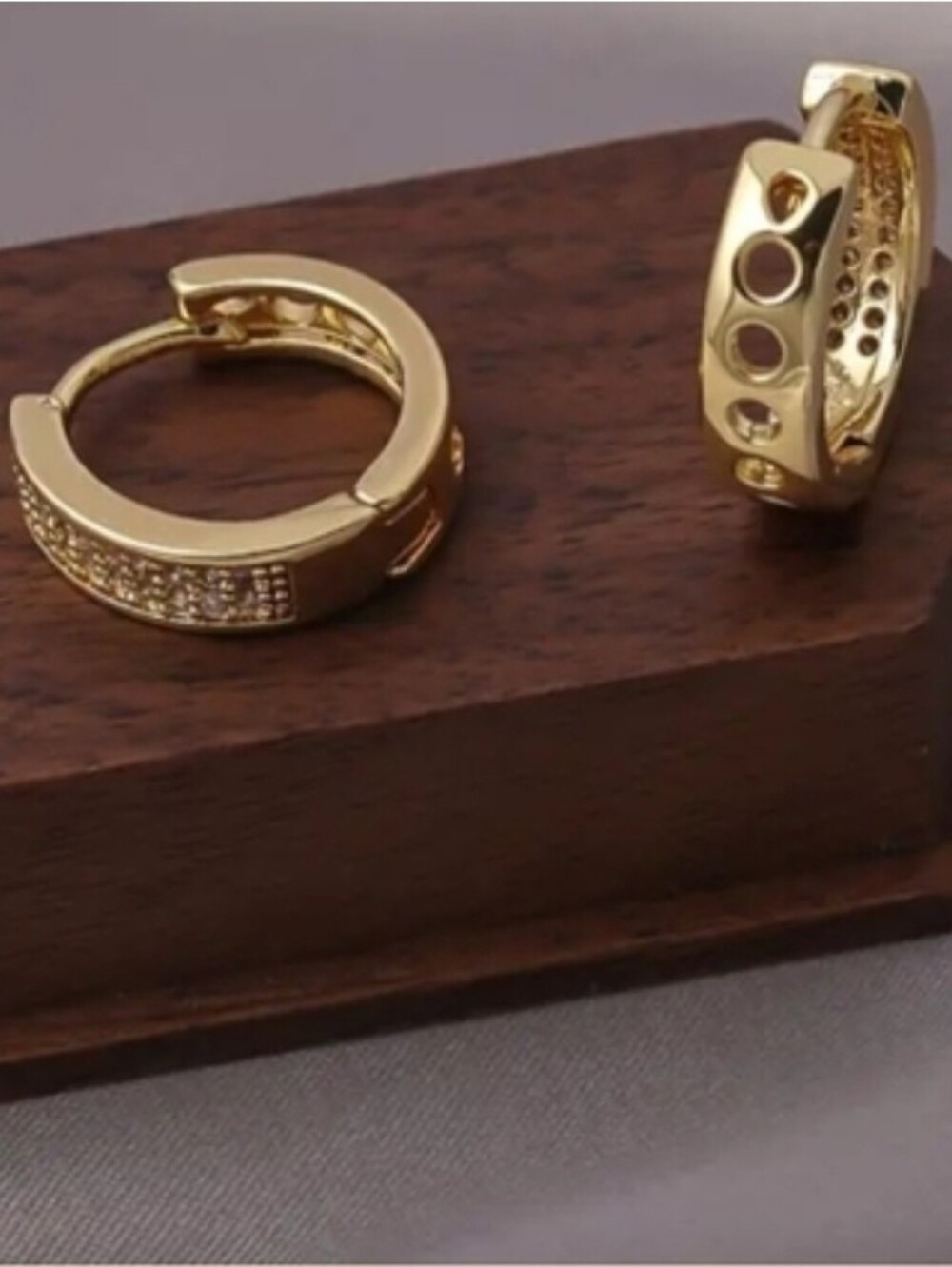 Chic Gold Crystal Hoop Earrings